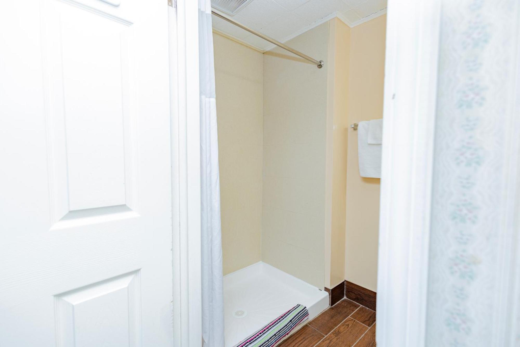 Budget Inn Columbus Lockbourne Zewnętrze zdjęcie