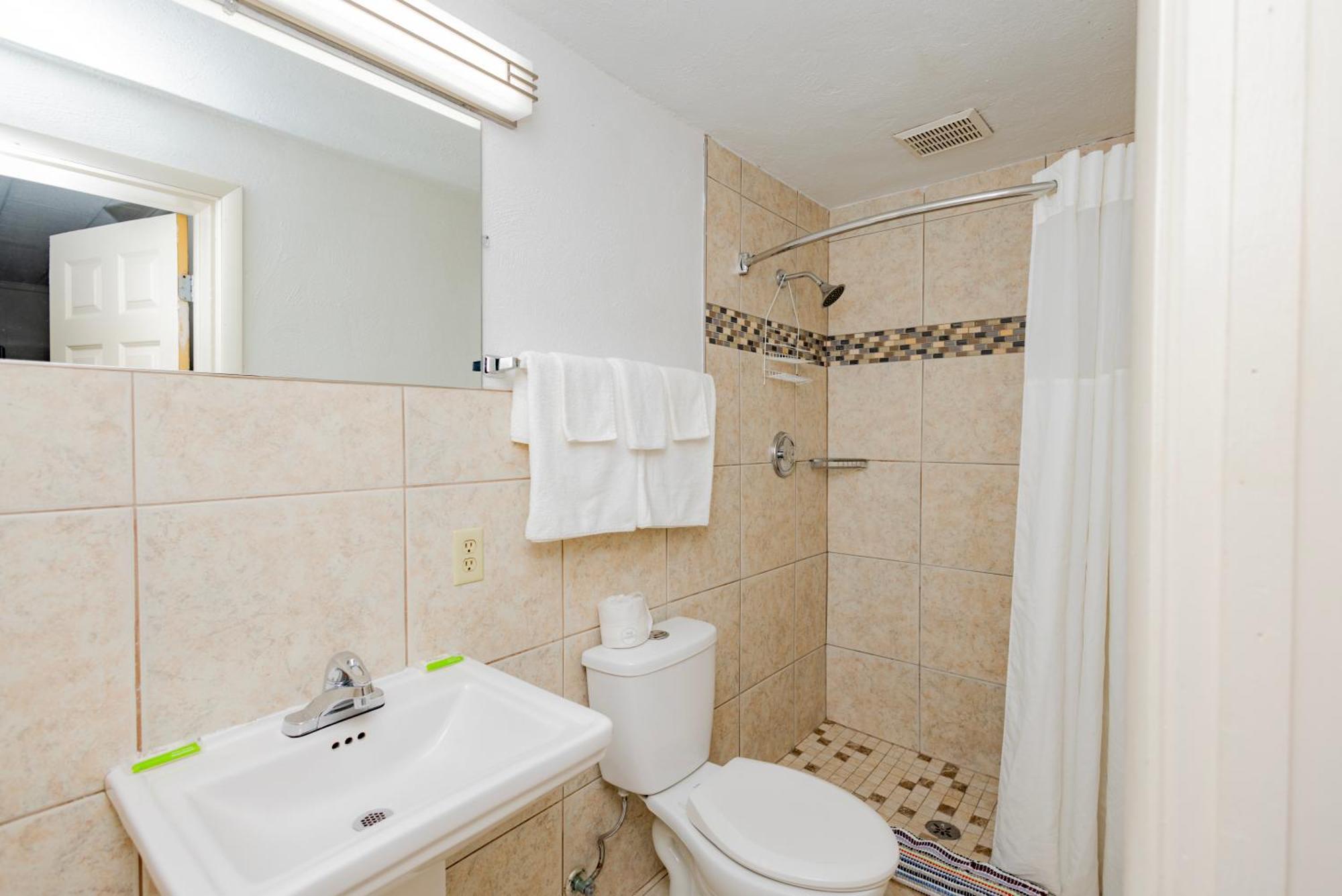Budget Inn Columbus Lockbourne Zewnętrze zdjęcie